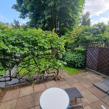 Nice Little House With Garden *